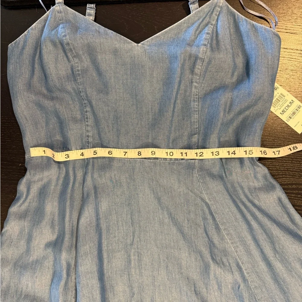 Blue Denim Sleeveless Dress - Picture 4 of 12
